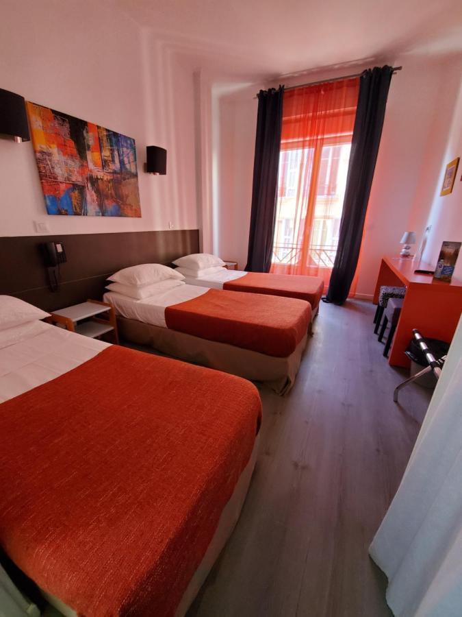 Brit Hotel Colbert Juan-les-Pins Kültér fotó