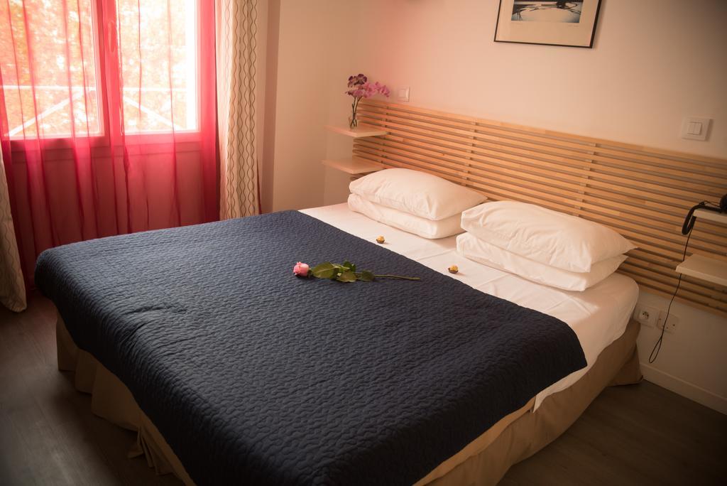 Brit Hotel Colbert Juan-les-Pins Kültér fotó