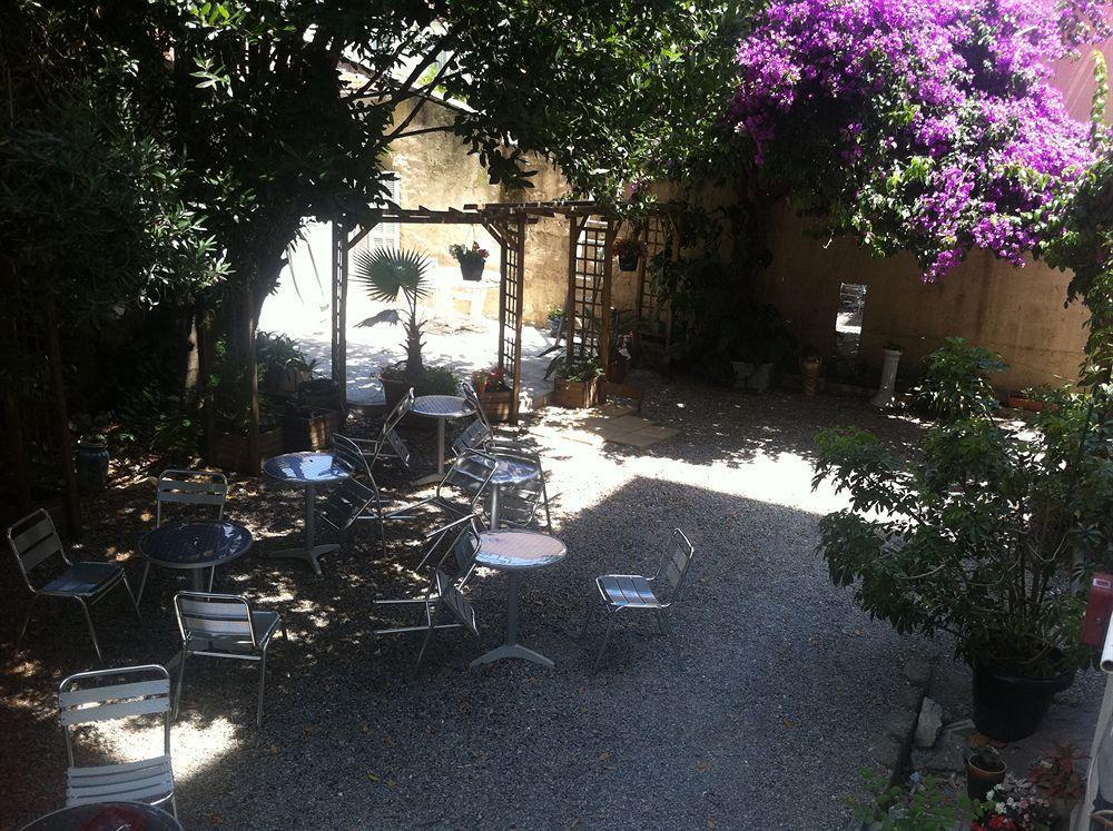 Brit Hotel Colbert Juan-les-Pins Kültér fotó